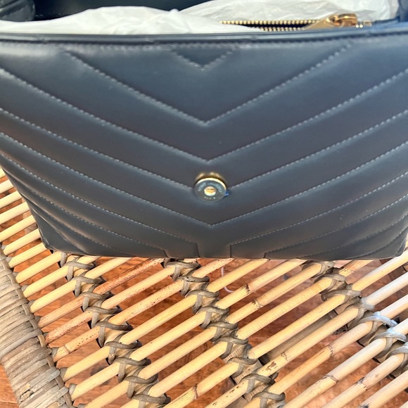 YSL Medium Lou Lou - Gray - Picture 5 of 6